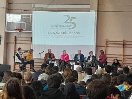 Imagen El I.E.S. CASTEJÓN DE SOS CELEBRÓ SU 25º ANIVERSARIO