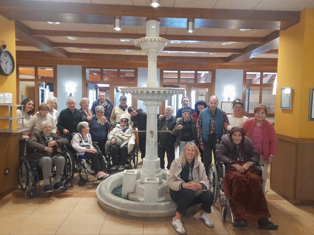 Imagen Salida lúdica y gastronómica para usuarios del Centro de la 3ª Edad de Castejón de Sos dentro del proyecto “Compartiendo nuestro tiempo”.